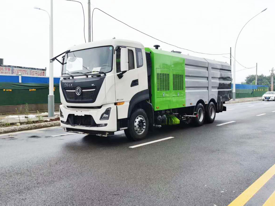 東風天龍洗掃車